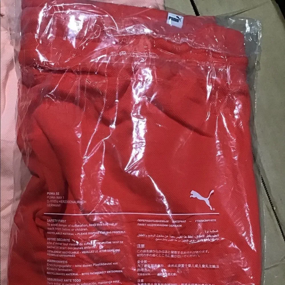 Puma Athletic/Athleisure High-Waist Women’s Shorts L - Picture 7 of 13